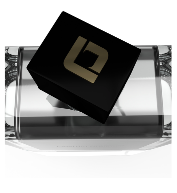 Liberum Arbitrium black perfume bottle detail